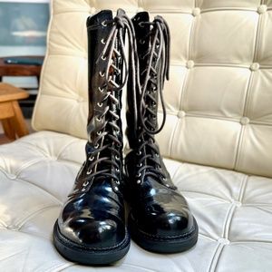 John Fluevog - Derby Swirl Black Patent Leather Combat Boots 8.5/10.5